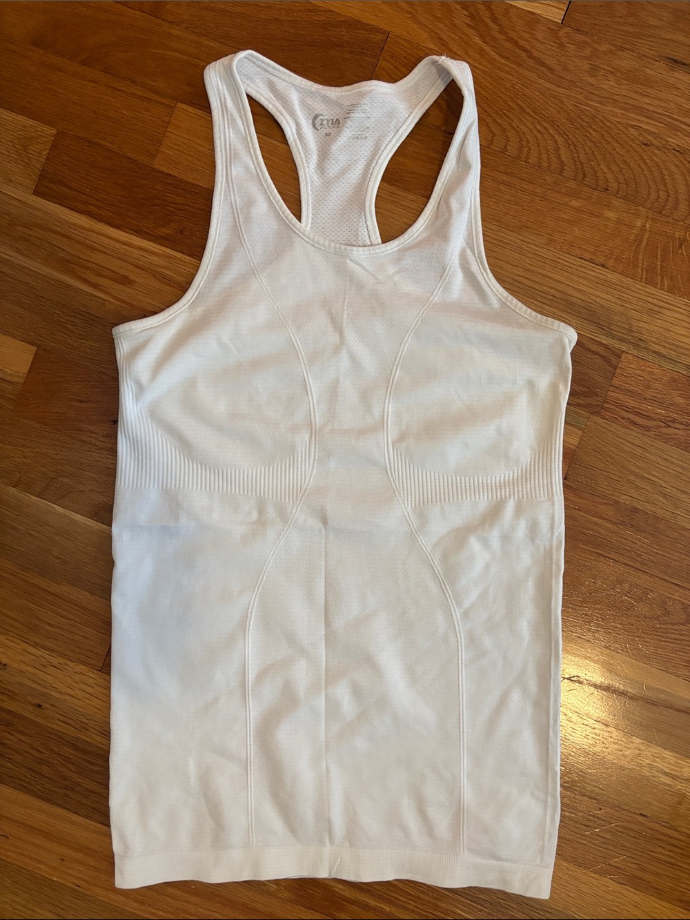 Seamless White Racerback Tank Top - Unbranded